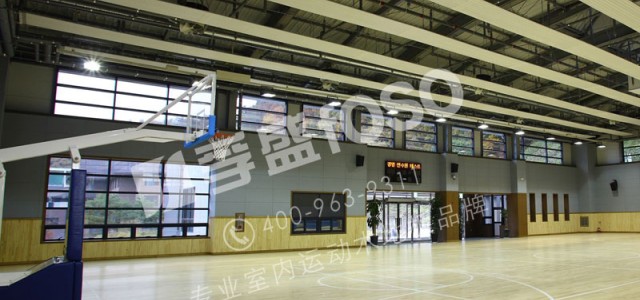 籃球運(yùn)動(dòng)場(chǎng)館實(shí)木運(yùn)動(dòng)地板的施工方面解析