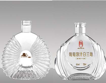 廠家直供茶油瓶洋酒瓶玻璃瓶白酒瓶生產廠家